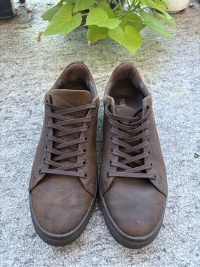 Thursday Boot Company Tobacco Leather Low-Top Sneakers